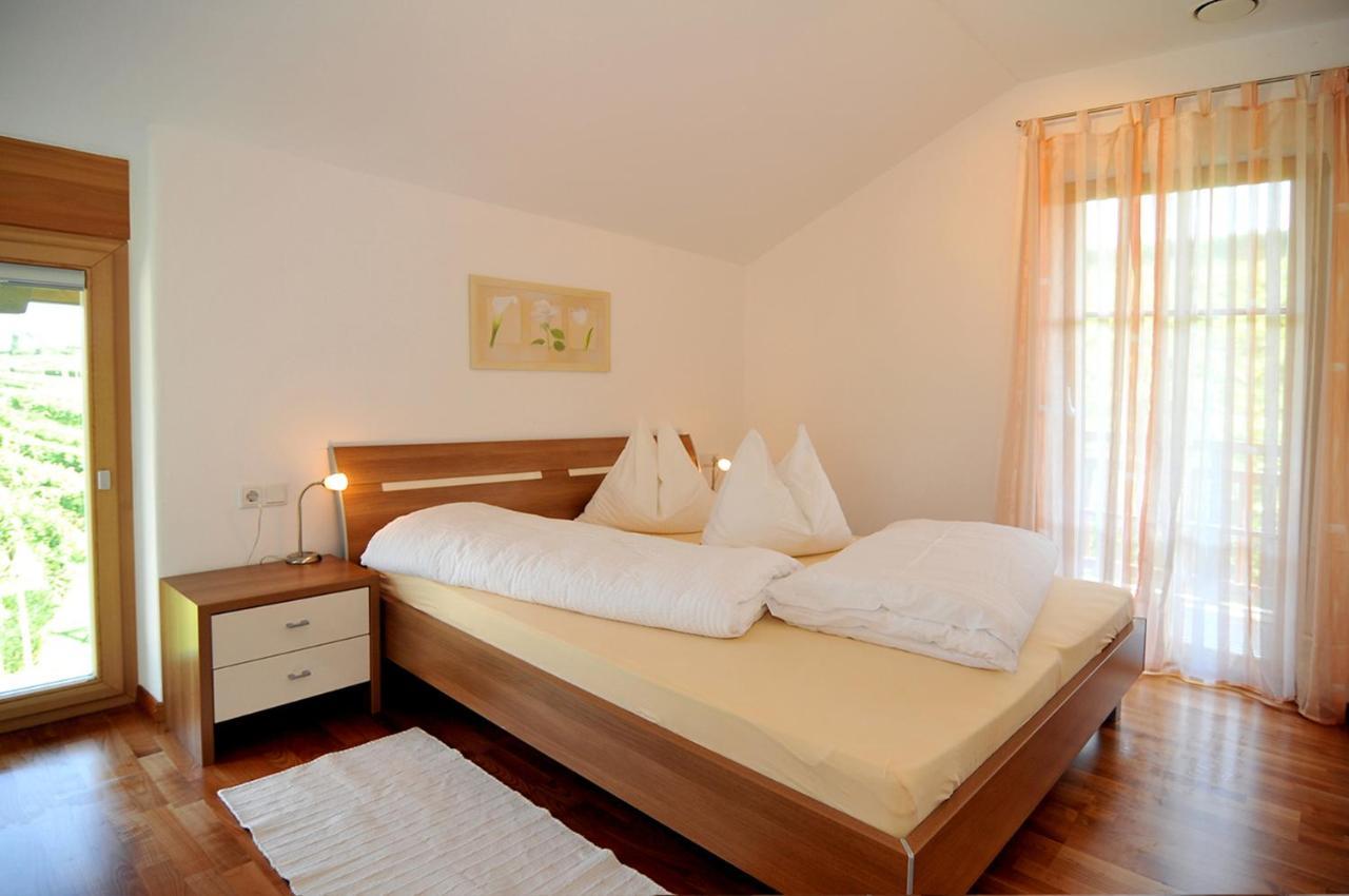 Weinhof Mumelter Apartment Appiano Sulla Strada Del Vino Exterior photo